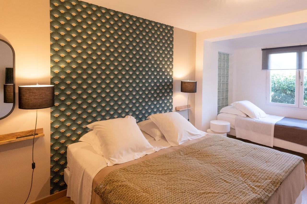 Hotel L'Amandiere แซ็งต์-เรมีย์-เดอ-โพรวองซ์ ภายนอก รูปภาพ