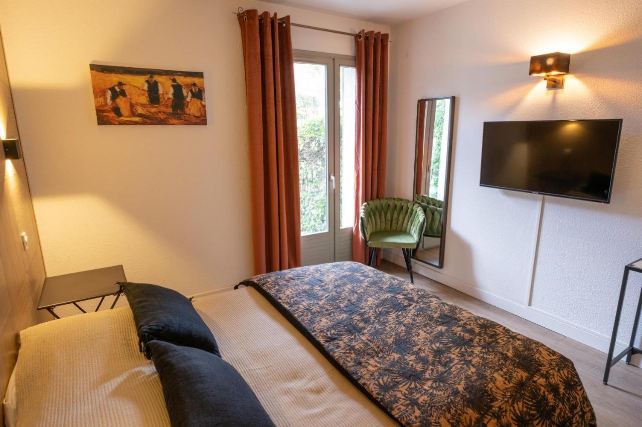 Hotel L'Amandiere แซ็งต์-เรมีย์-เดอ-โพรวองซ์ ภายนอก รูปภาพ