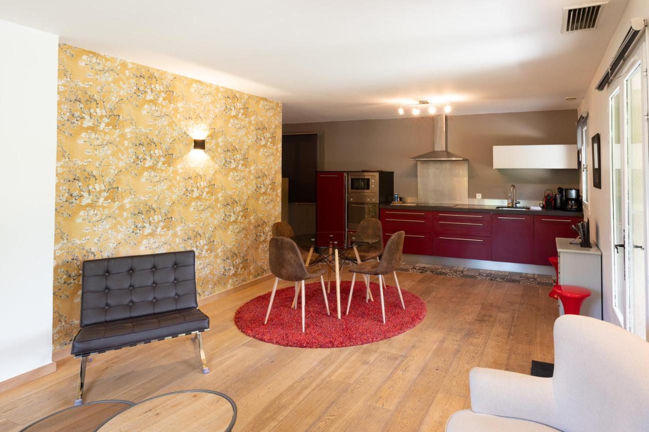 Hotel L'Amandiere แซ็งต์-เรมีย์-เดอ-โพรวองซ์ ภายนอก รูปภาพ